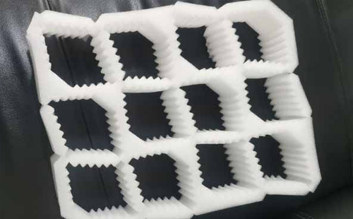 水果包装防护方案:玛沁苹果内衬的选型标准与产业应用 水果包装防护方案:玛沁苹果内衬的选型标准与产业应用